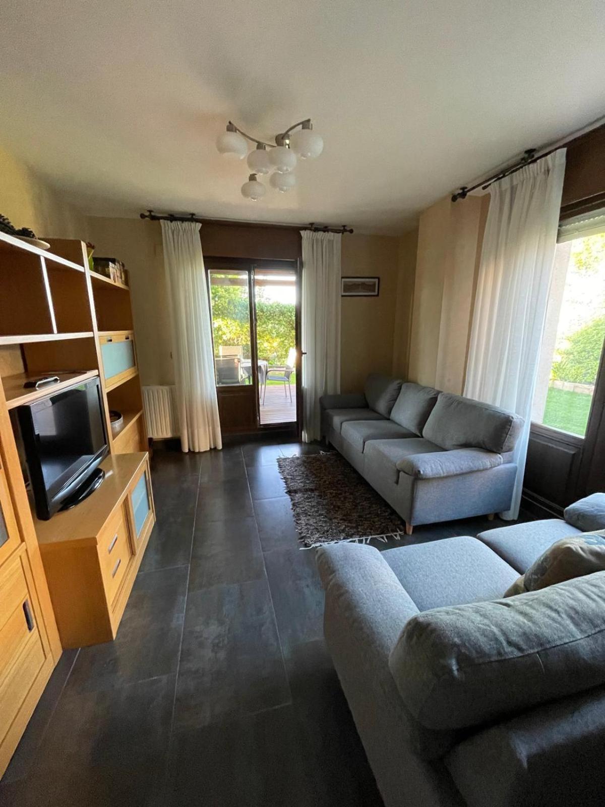 Apartamento Golf Con Jardin Sojuela Kültér fotó